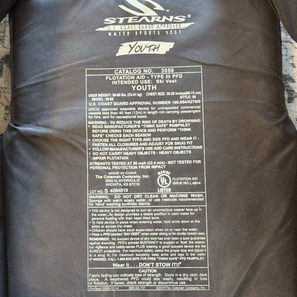 Stearns Ski Vest Youth Size 50-90 lbs Blue White Coastal Approved Type III PFD - Picture 4 of 9